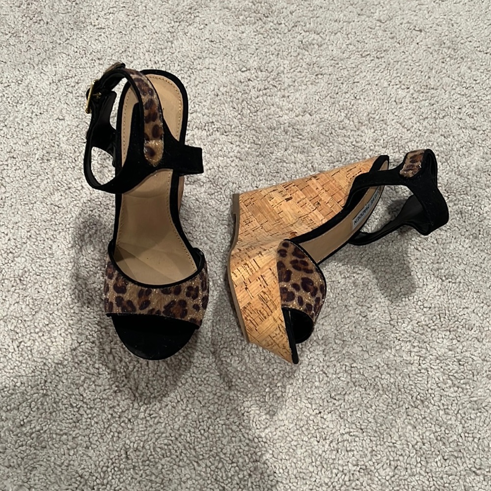 Steve Madden wedges